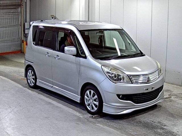 8243 Mitsubishi Delica d2 MB15S 2012 г. (LAA Shikoku)